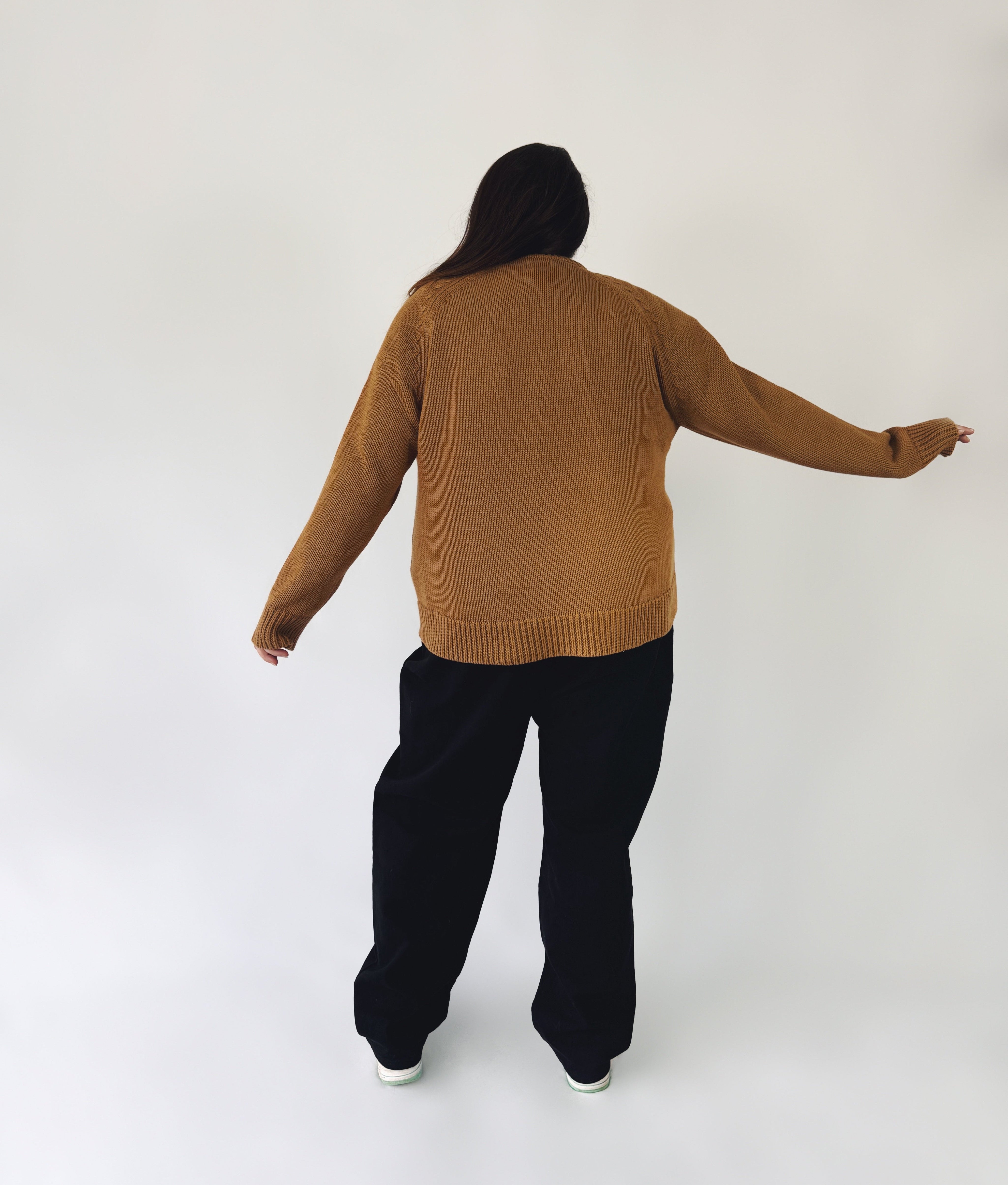 Alice_in_Size_2_staple_crew_back-VSCO_1.jpg