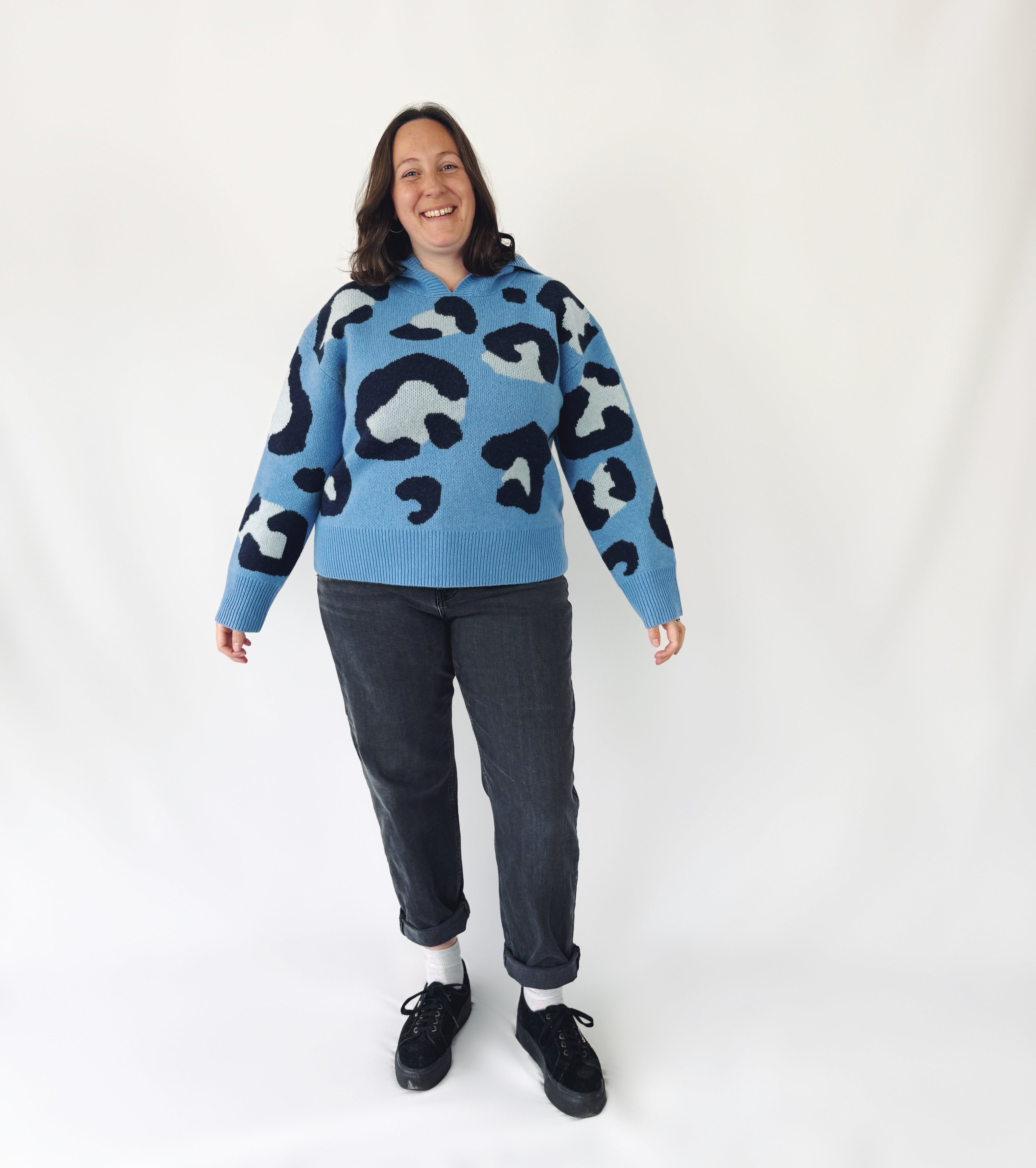 Amy_in_size_1_leopard_hoodie-VSCO.jpg