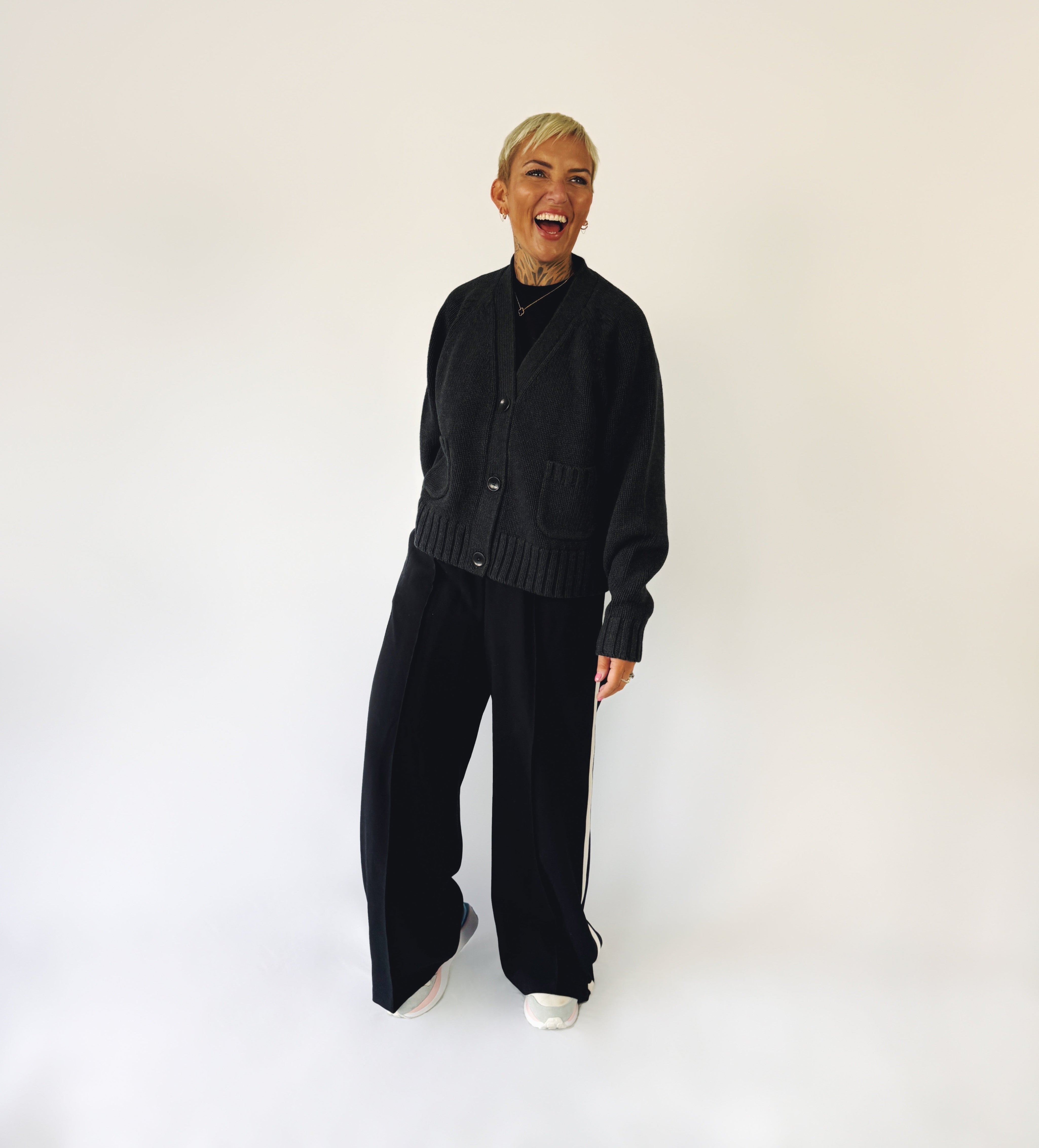 Becky_in_size_1_staple_cardi_1-VSCO.jpg