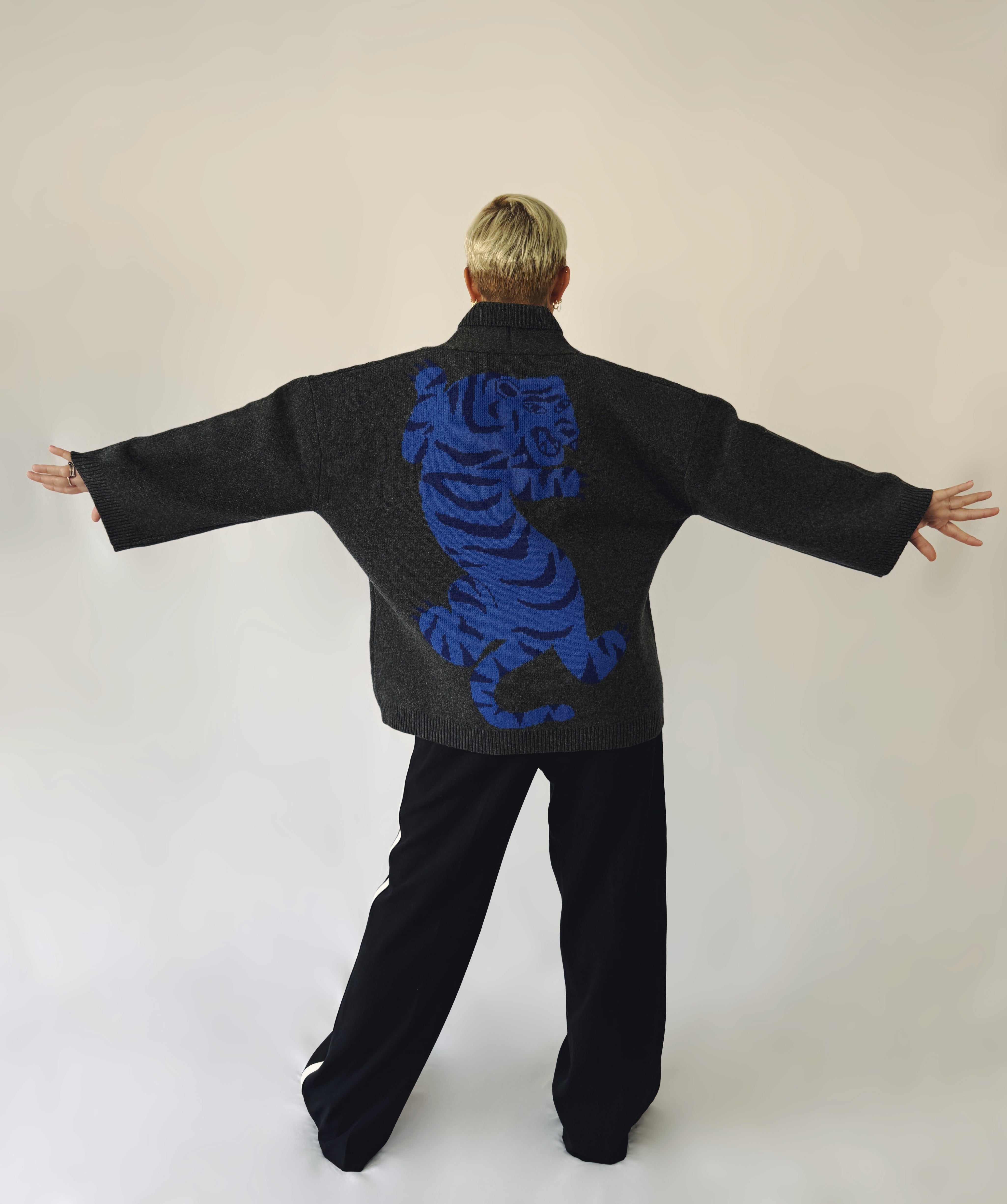 Becky_in_size_2_tiger_cardigan_back-VSCO.jpg