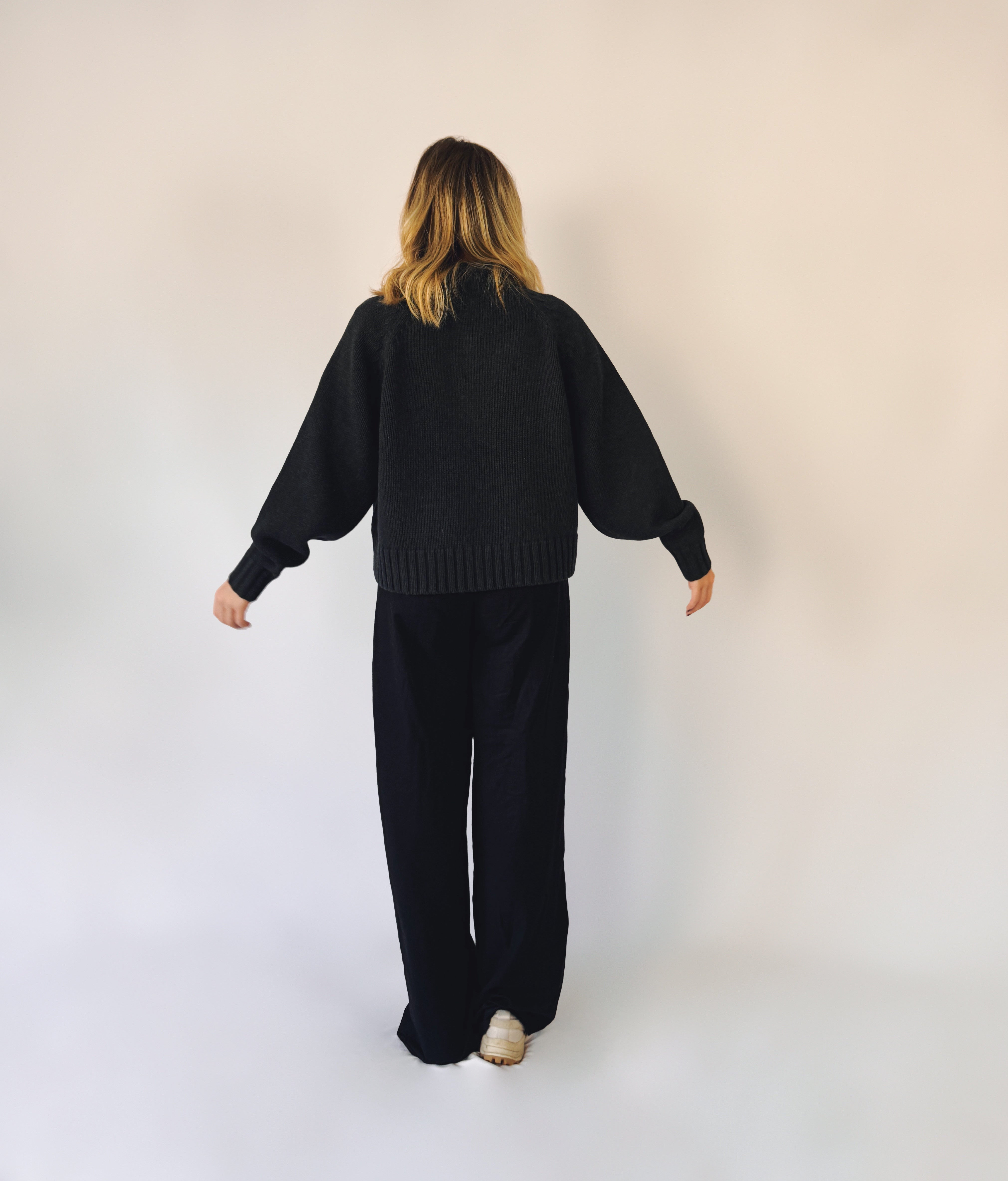 Cat_in_Size_1_Staple_Cardi-VSCO.png