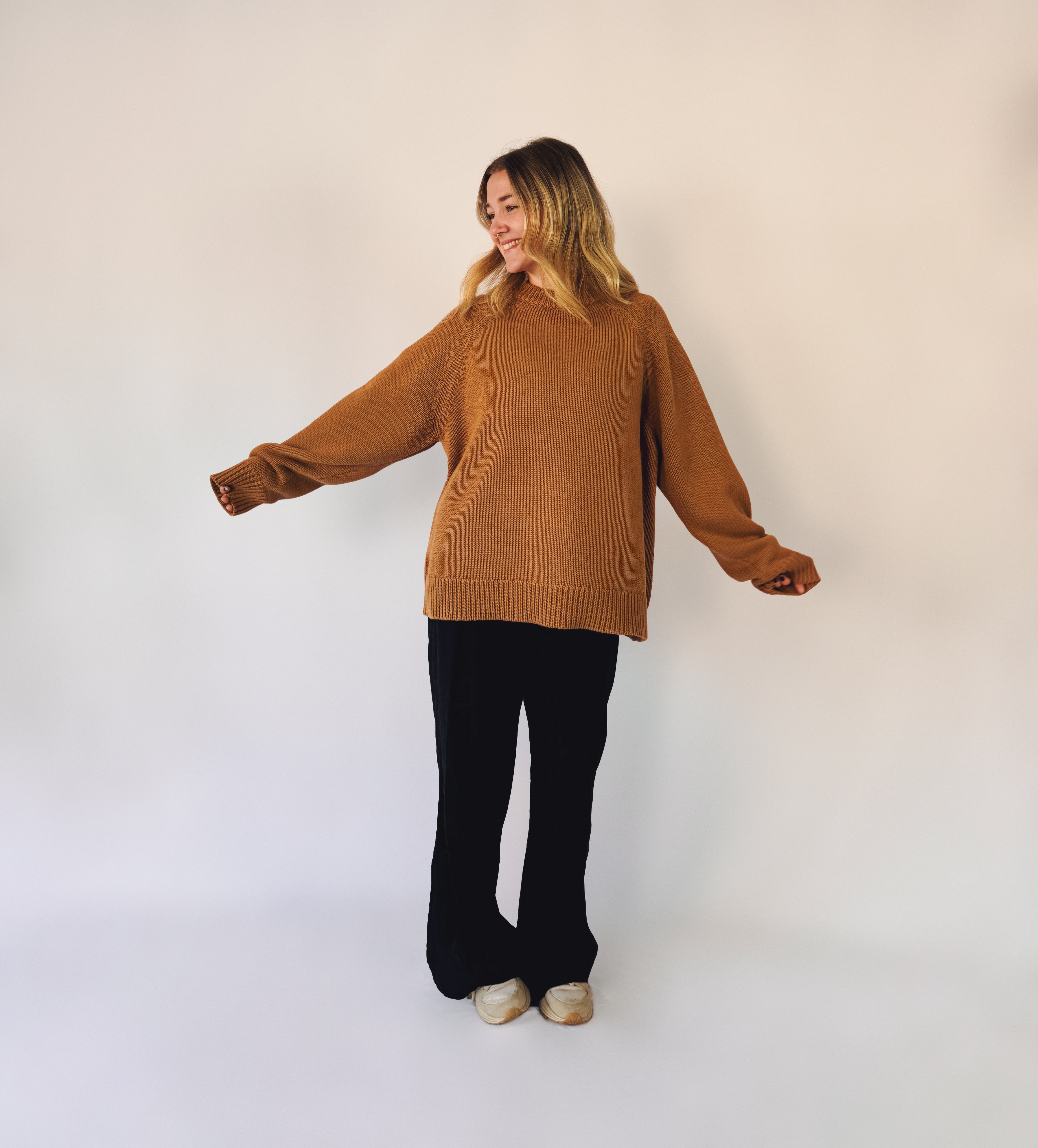 Cat_in_Size_2_staple_crew-VSCO.png