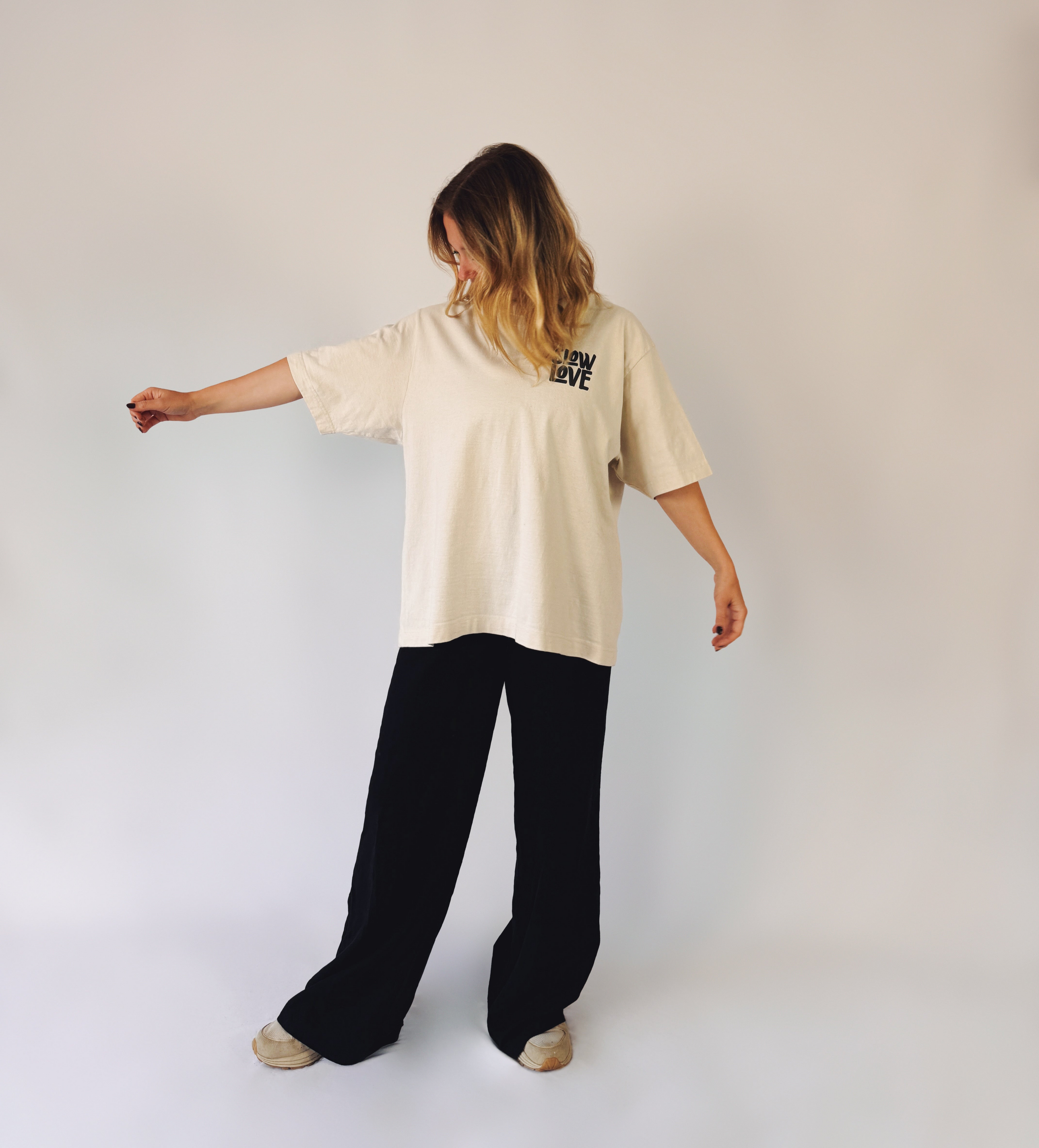 Cat_in_Size_3_Tshirt-VSCO_3701f160-786b-4483-9a4c-5d52d4e8c7eb.png
