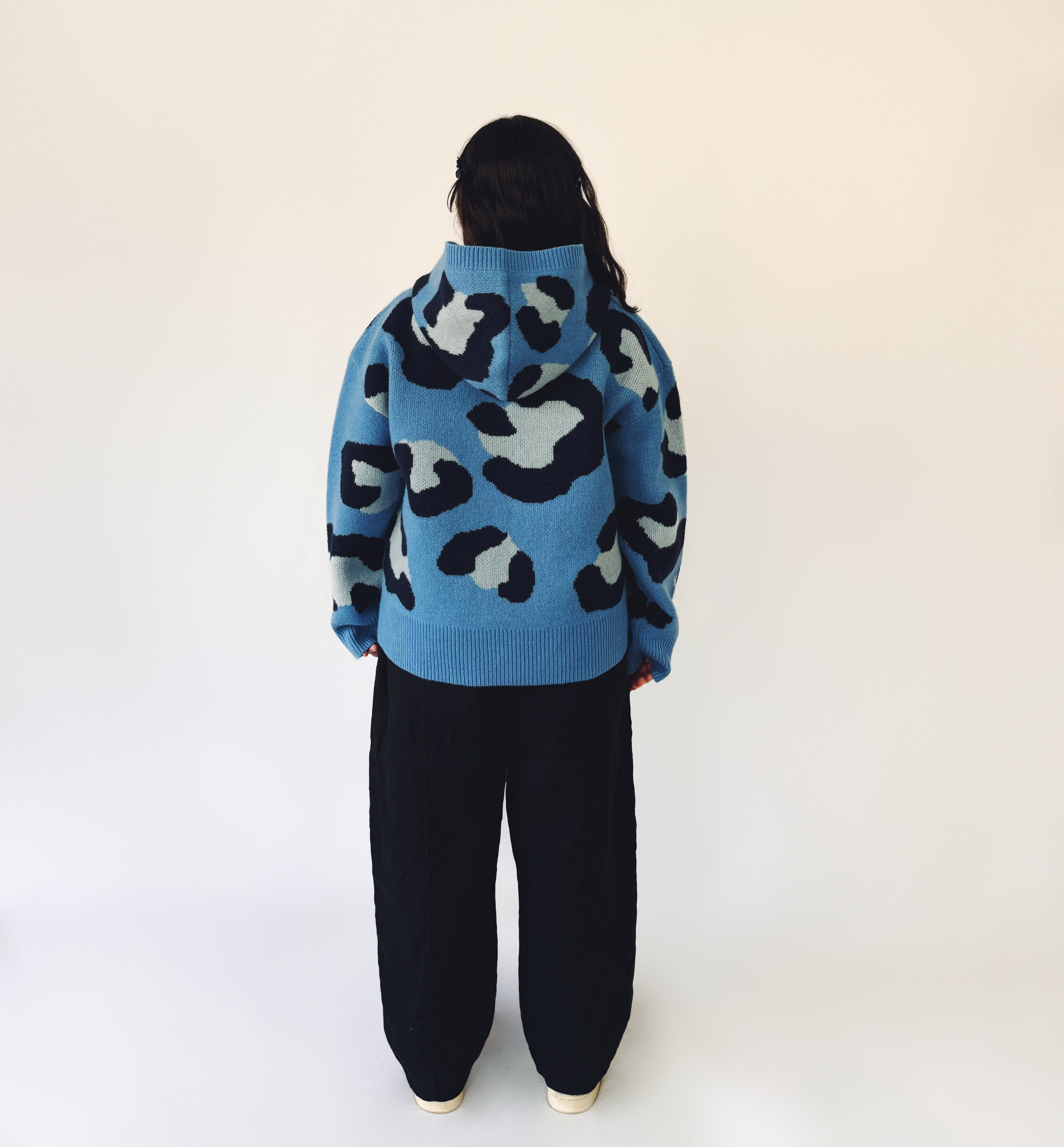 Fleur_in_size_1_leopard_gilet_back_1_-VSCO.png