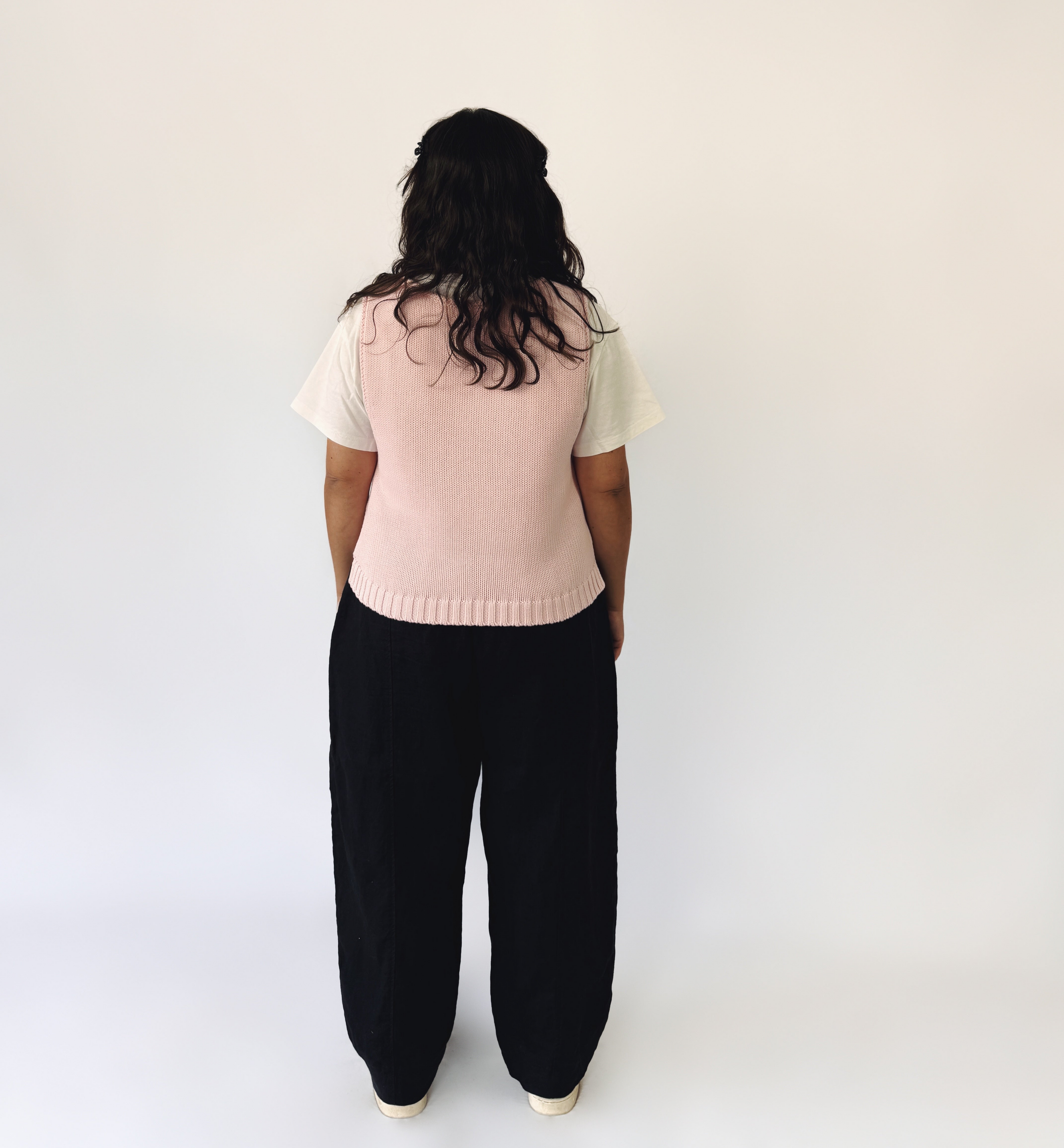 Fleur_in_size_1_staple_tank_back-VSCO.png