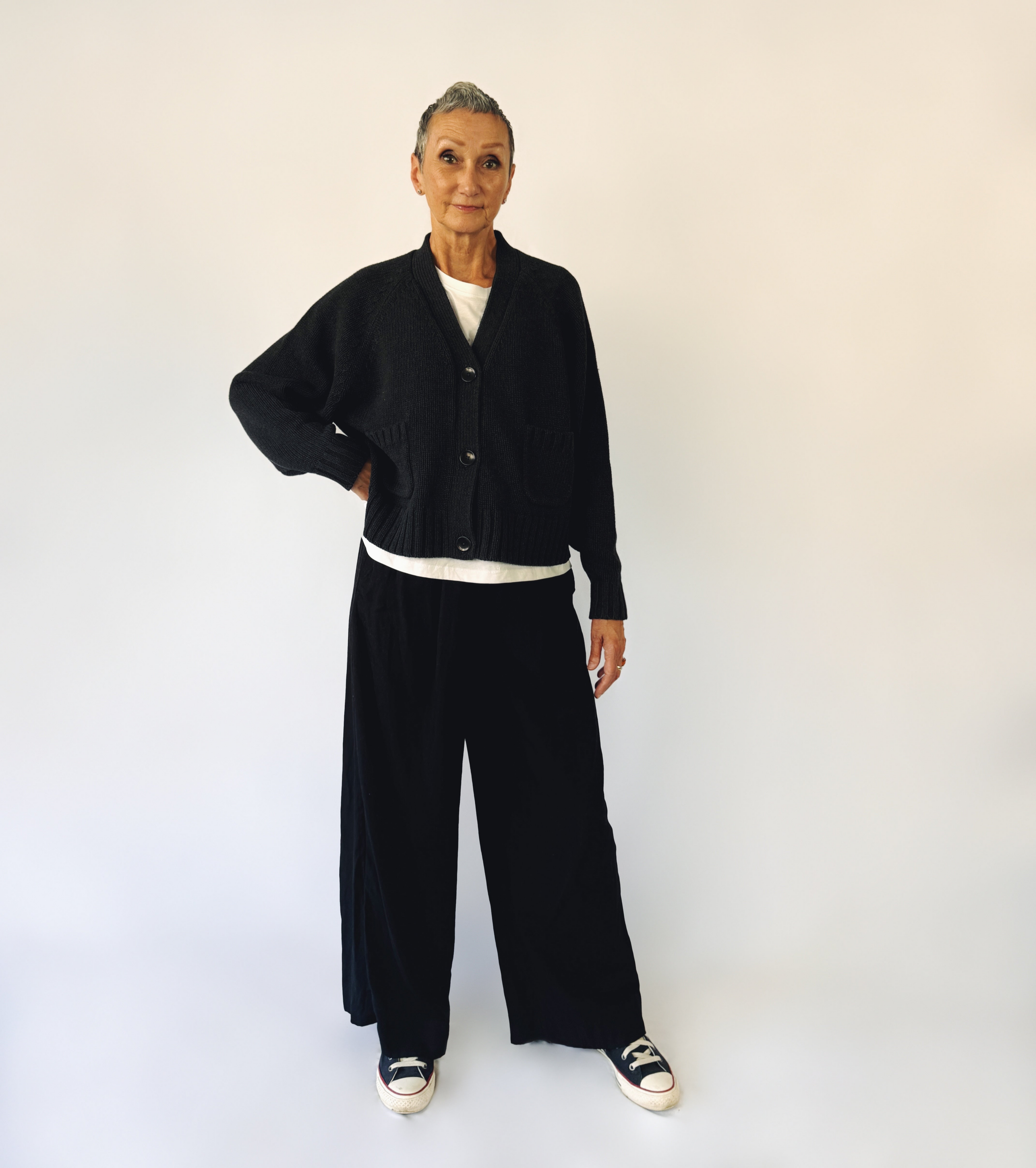 Isla_in_size_1_staple_cardi-VSCO.png