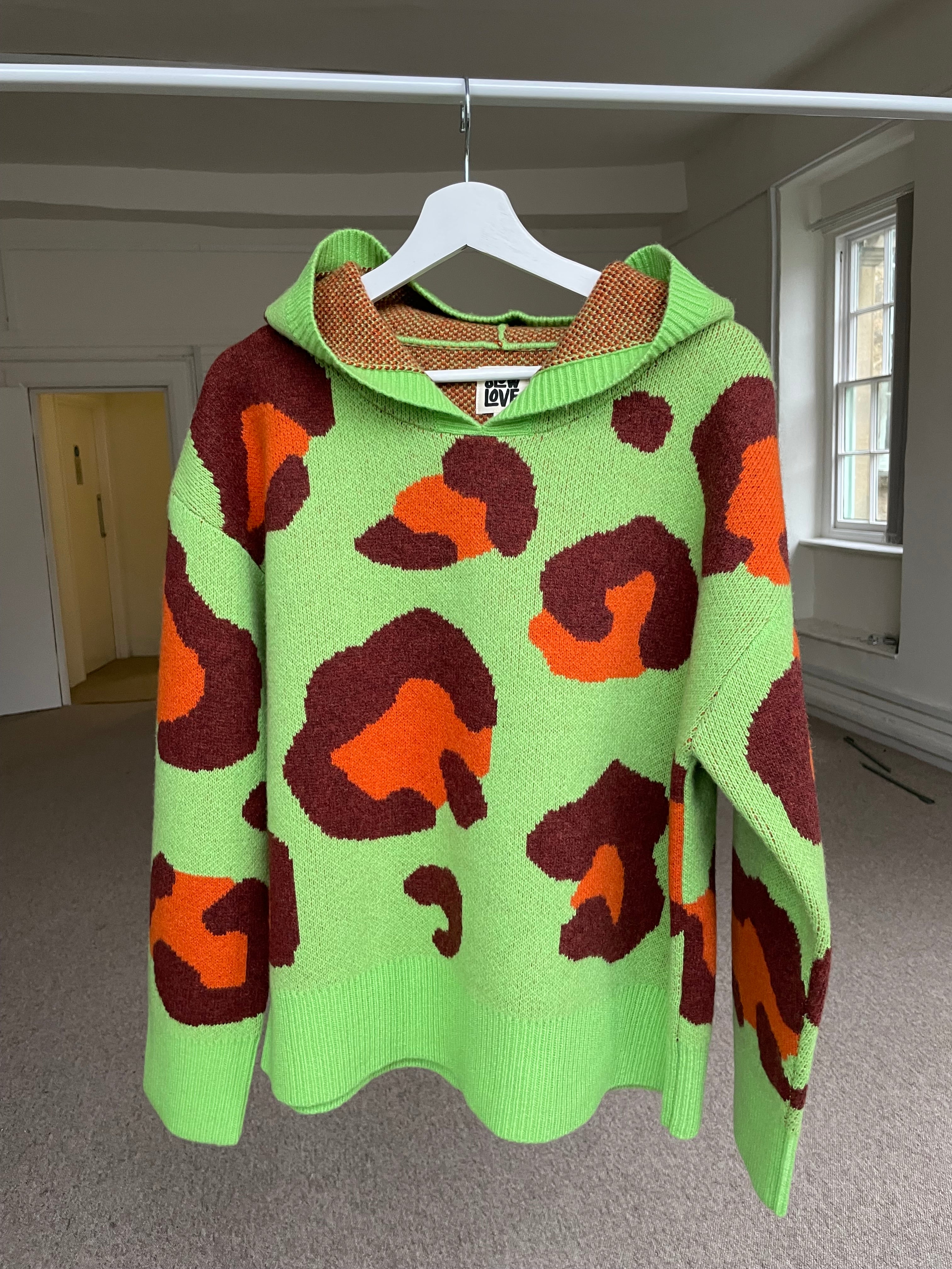 Green leopard print jumper best sale