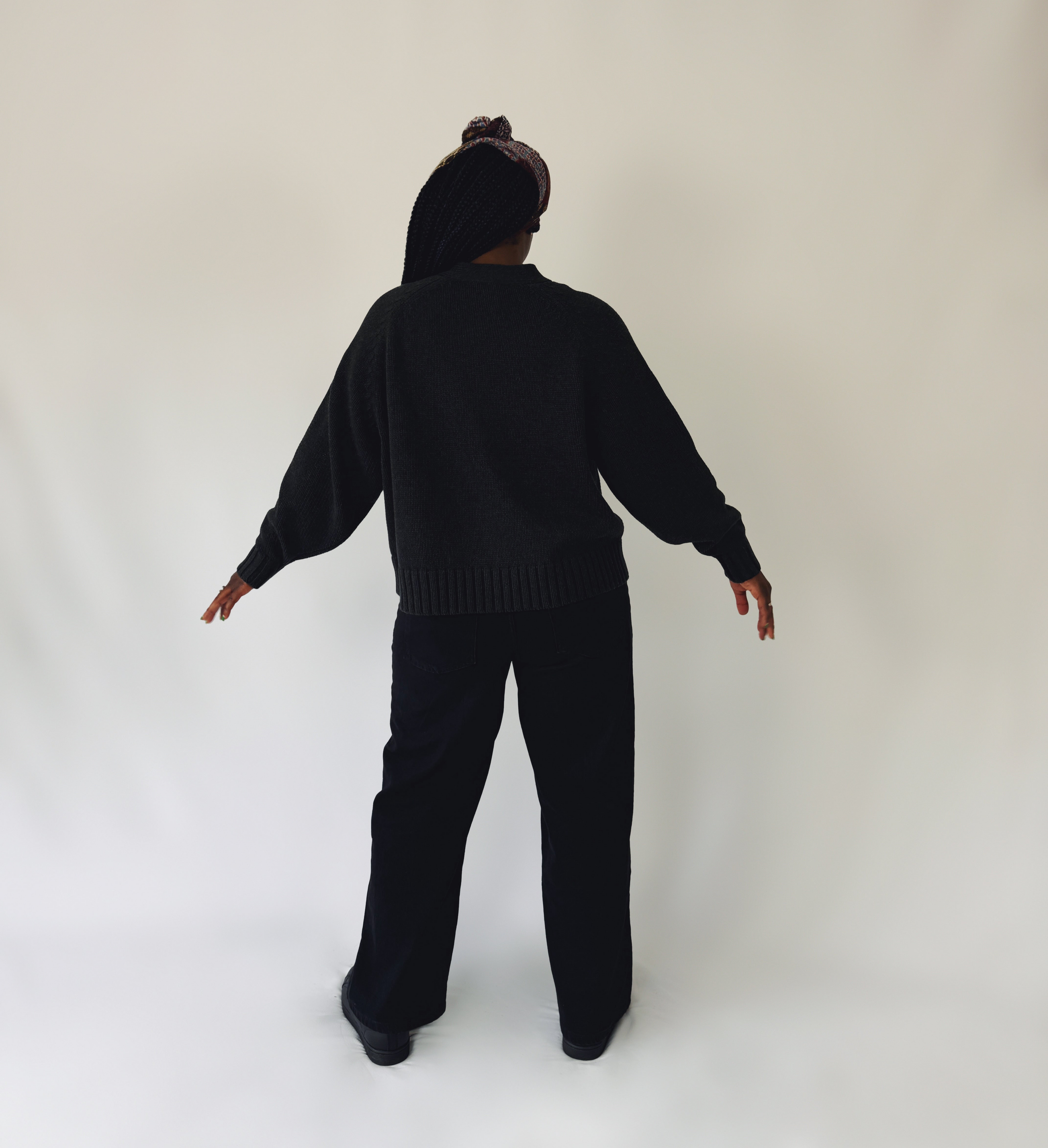 Nikisha_in_Size_2_staple_cardi_back-VSCO.png