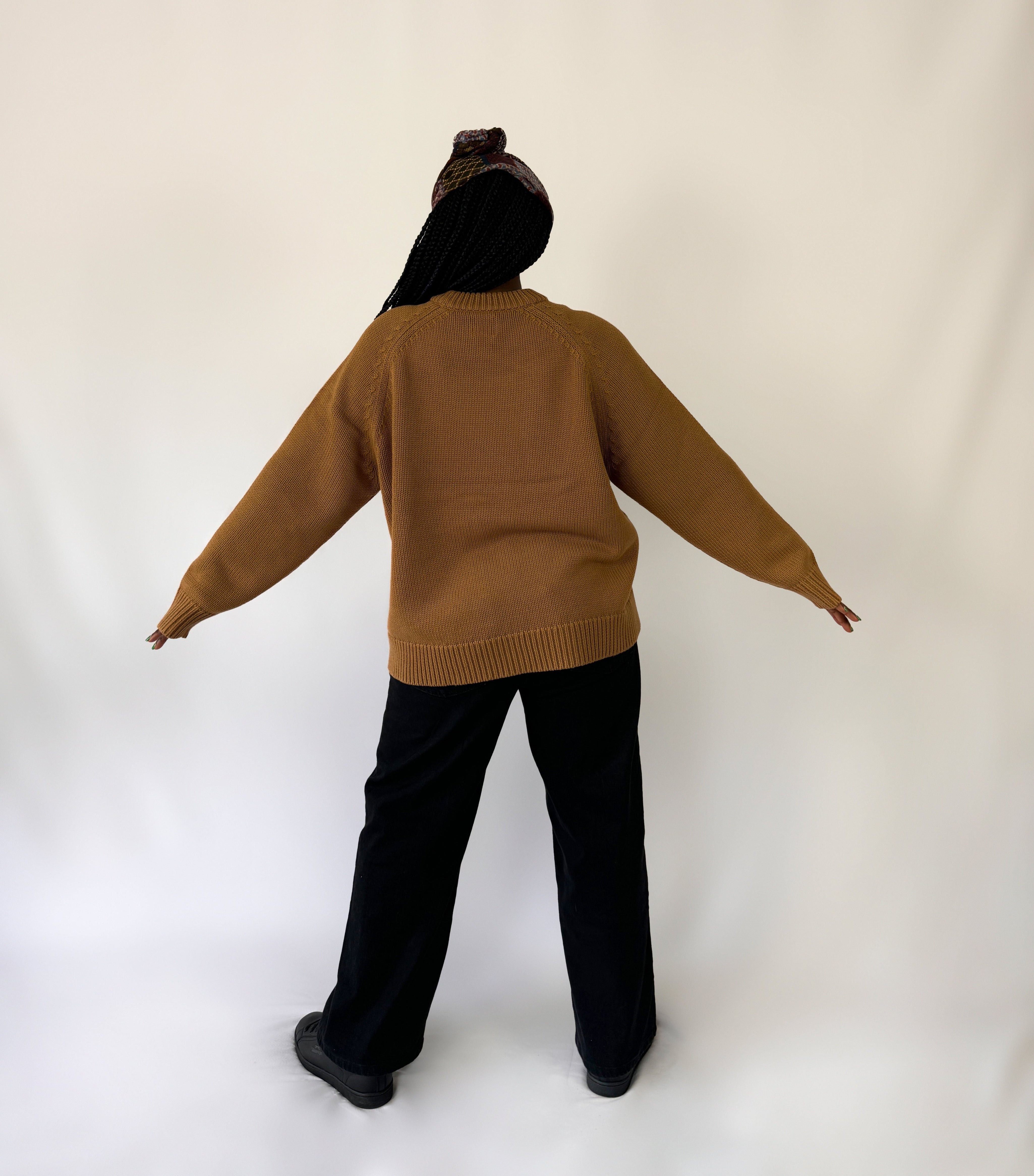 Nikisha_in_Size_2_staple_crew_back_5f73ded2-224f-4828-b712-c2f35f23f10d.jpg