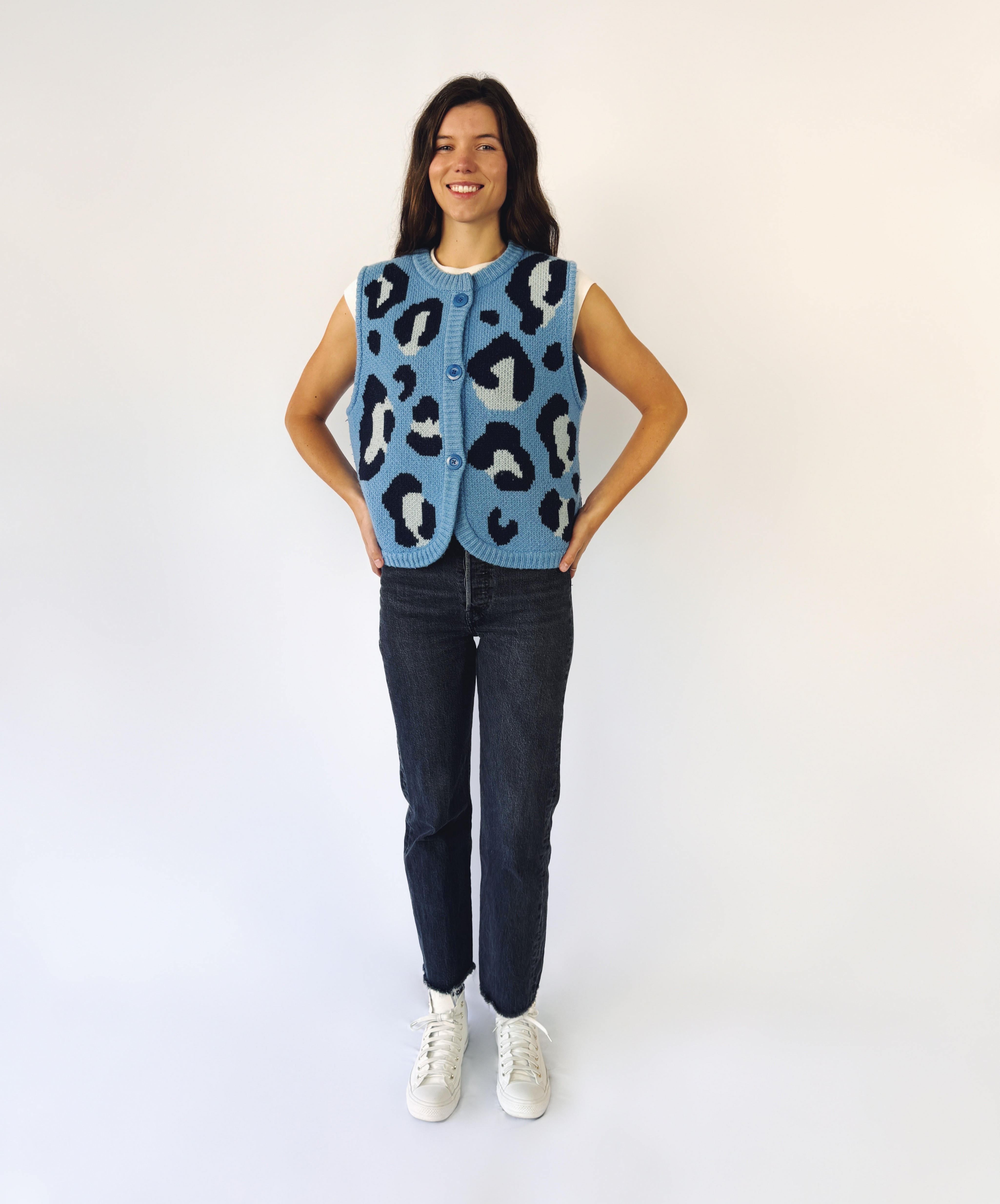 Ran_in_Size_2_leopard_gilet-VSCO.png