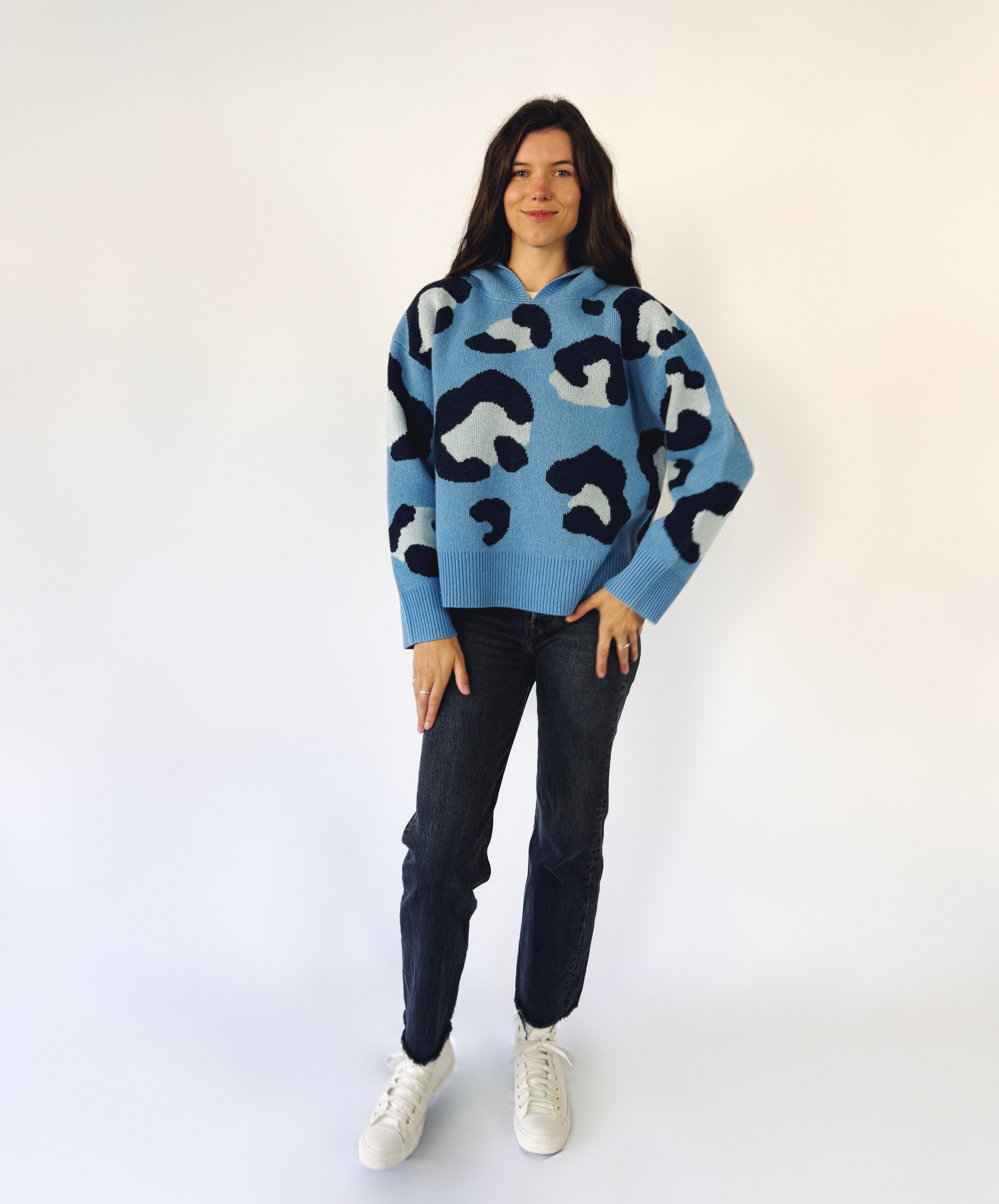 Ran_in_size_1_leopard_hoodie-VSCO_f1c23d1a-420b-454b-af63-a33dd0b70d1e.png