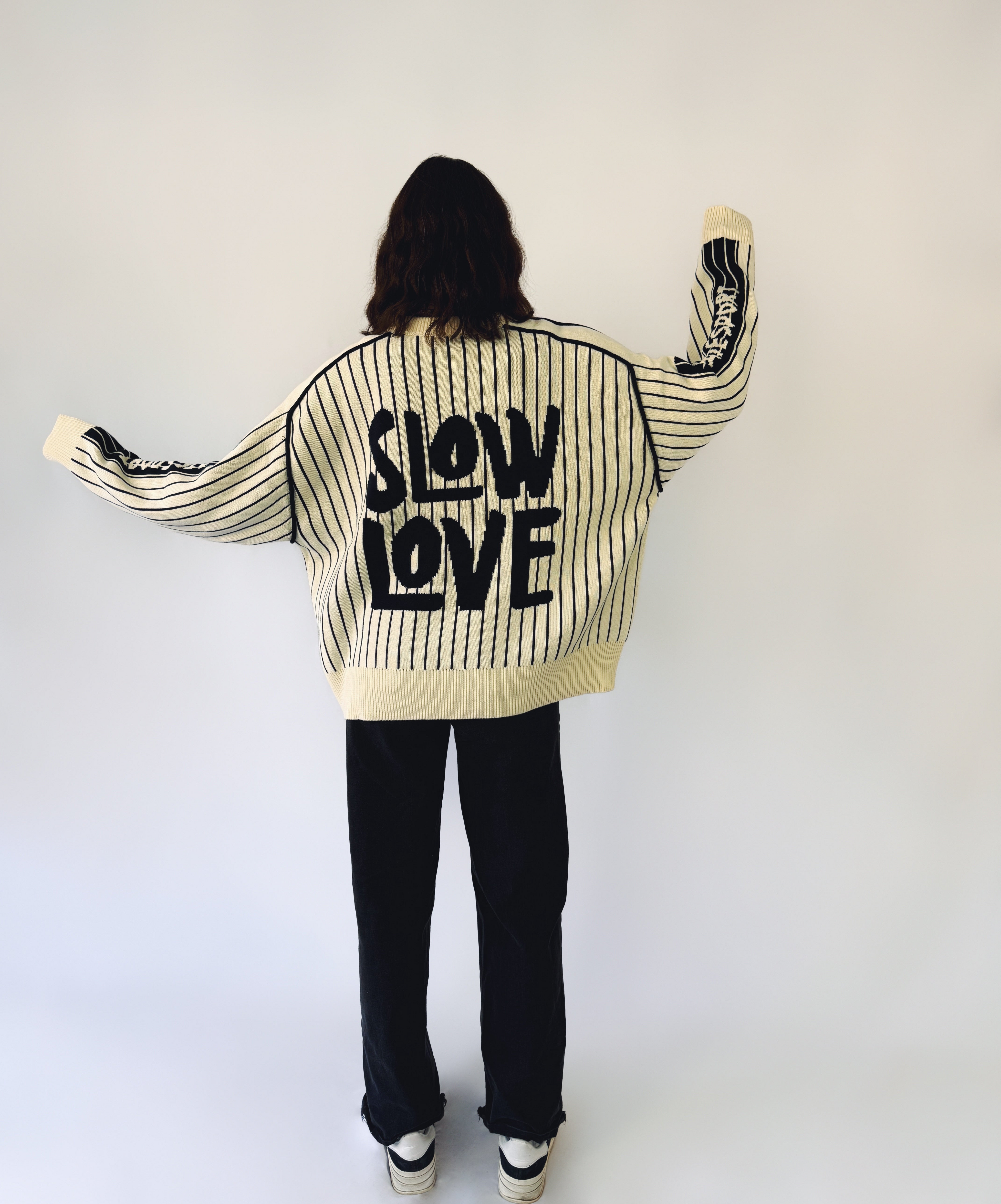 Seany_in_Size_2__I_HATE_SPORTS__back-VSCO.png