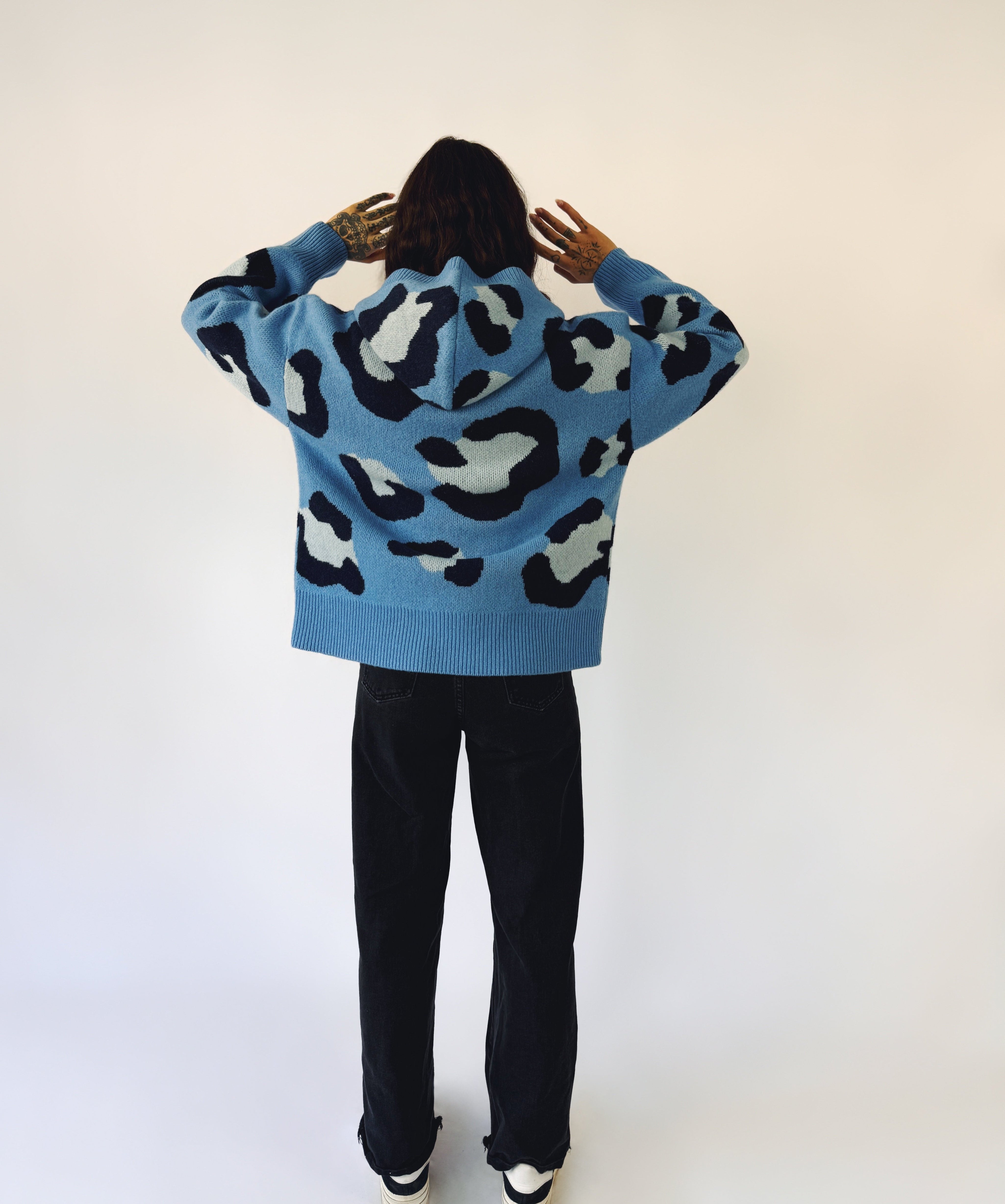 Seany_in_size_1_leopard_hoodie_back-VSCO.jpg